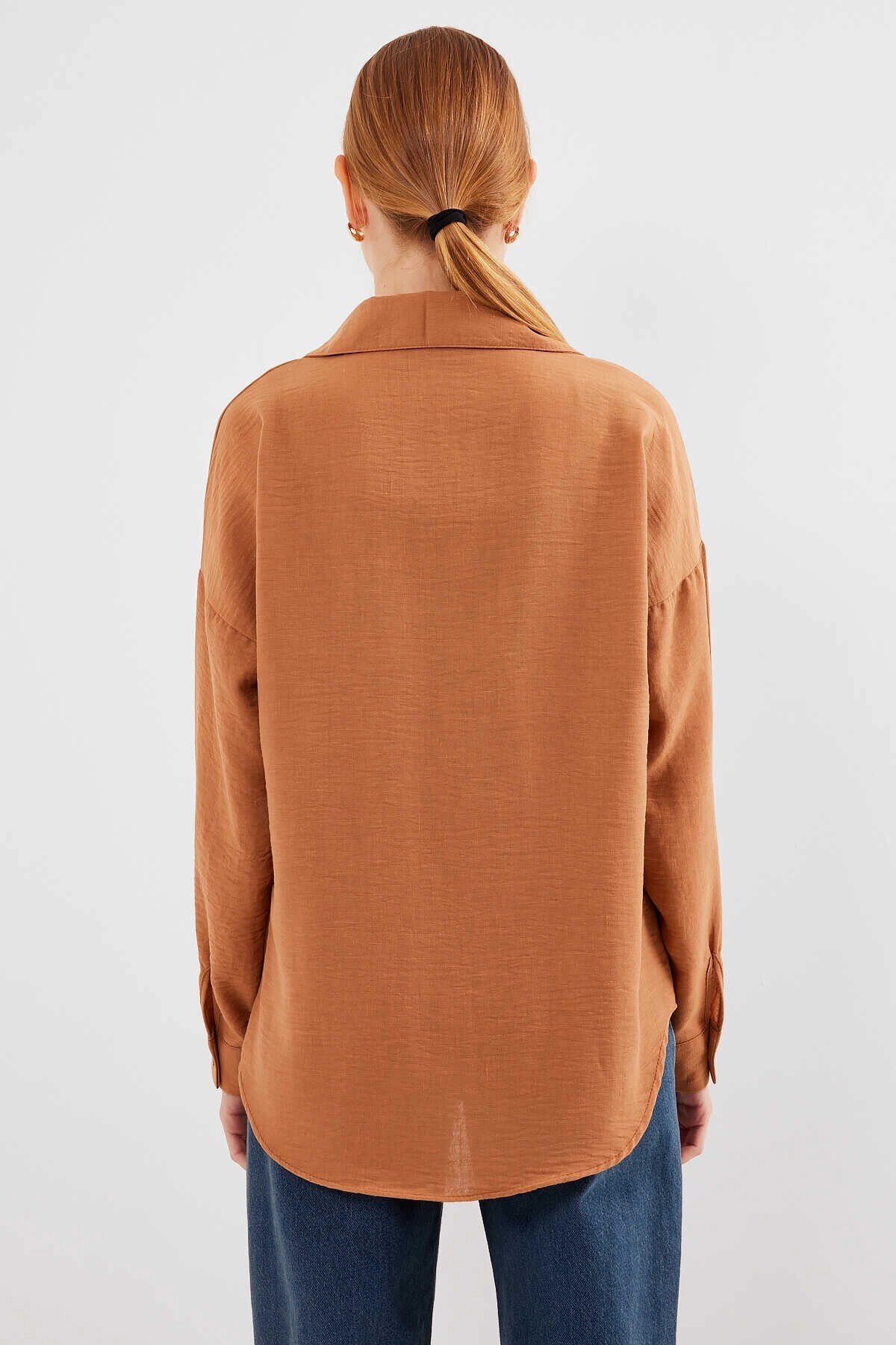 Kadın Camel Tek Cepli Oversize Keten Ayrobin Gömlek HZL24S-BD1201531