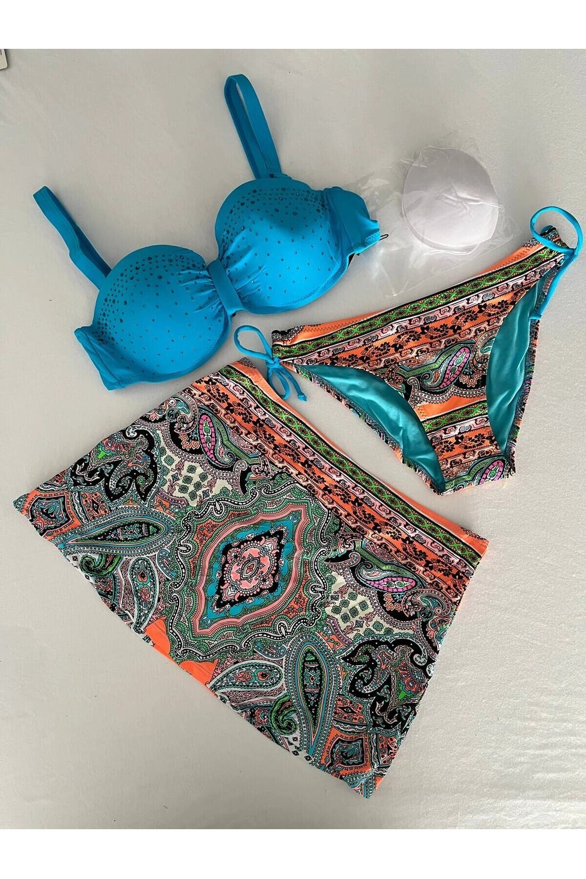 Kadın Mavi Taş İşlemeli Desenli 3 Parça Bikini Takım HZL25S-LC3326