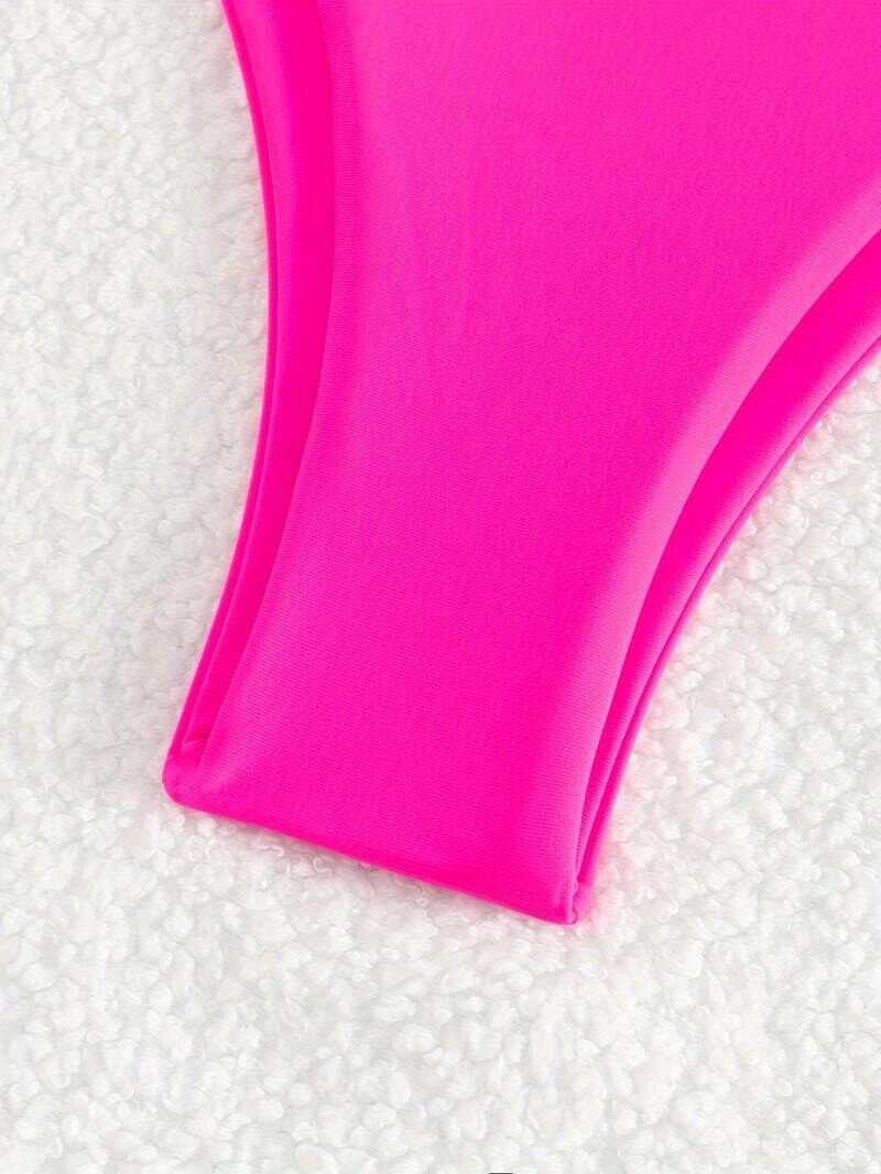 Kadın Neon Pembe İp Detaylı Astarlı V Kesim Üçgen Bikini Takım HZL24S-LC2234