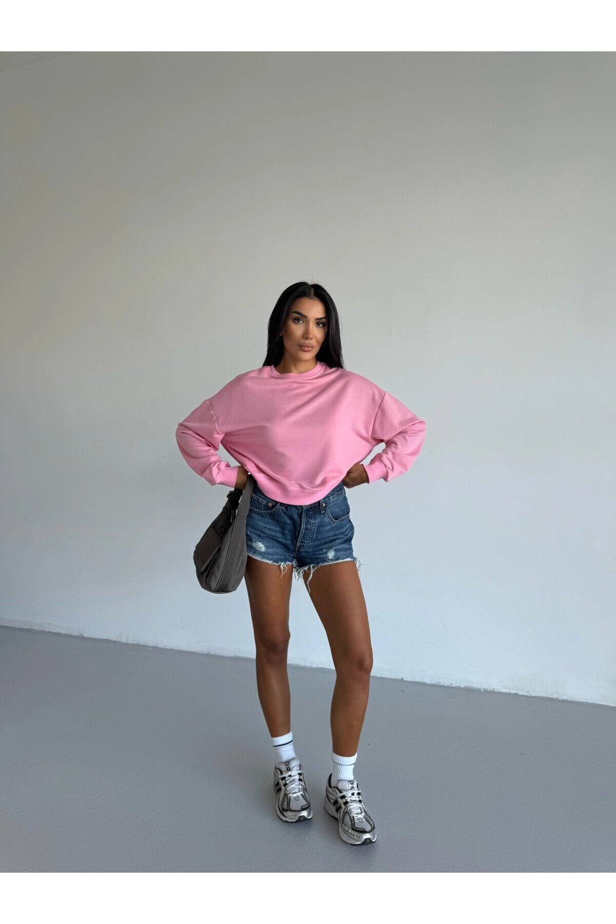 Kadın Pembe Bisiklet Yaka 2 İplik Sweatshirt HZL25W-FRY123391