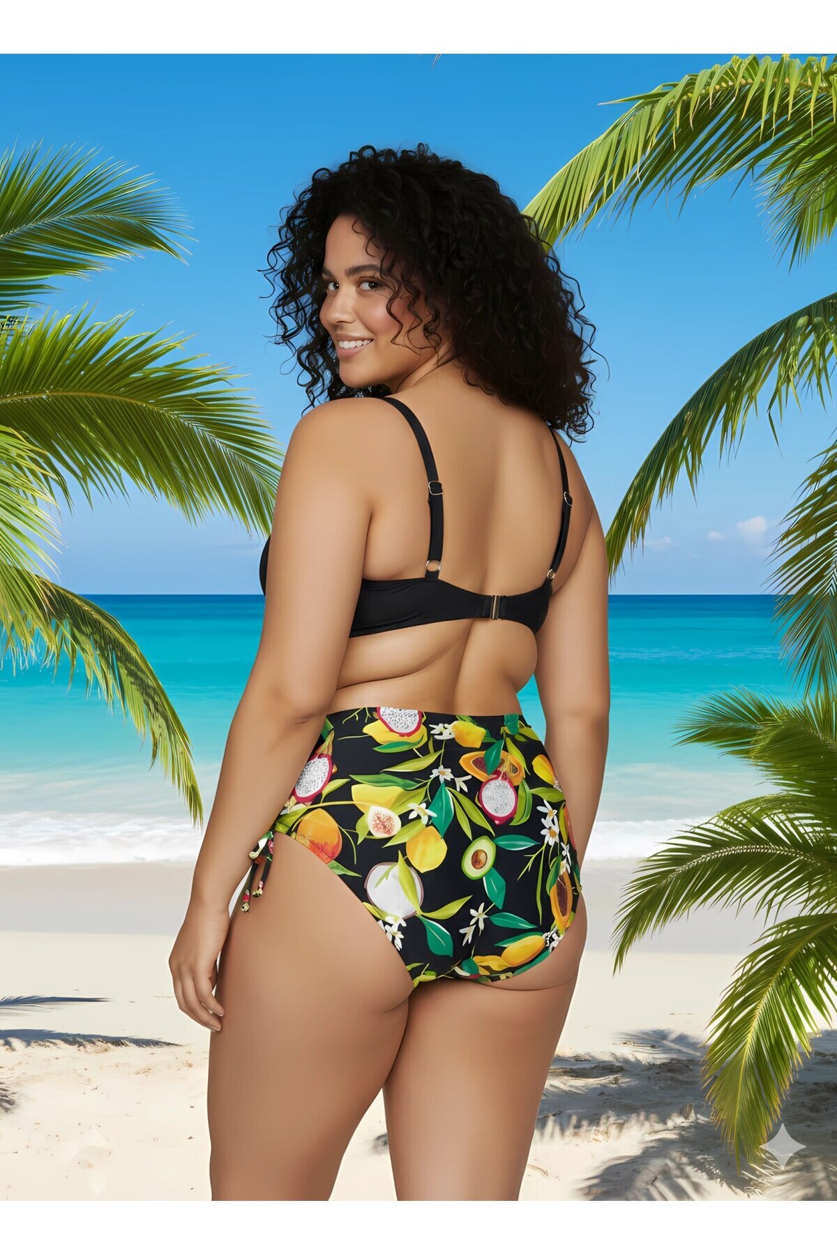Kadın Siyah Aksesuar Detaylı Tropikal Desen Büyük Beden Bikini Takım HZL25S-LC3343