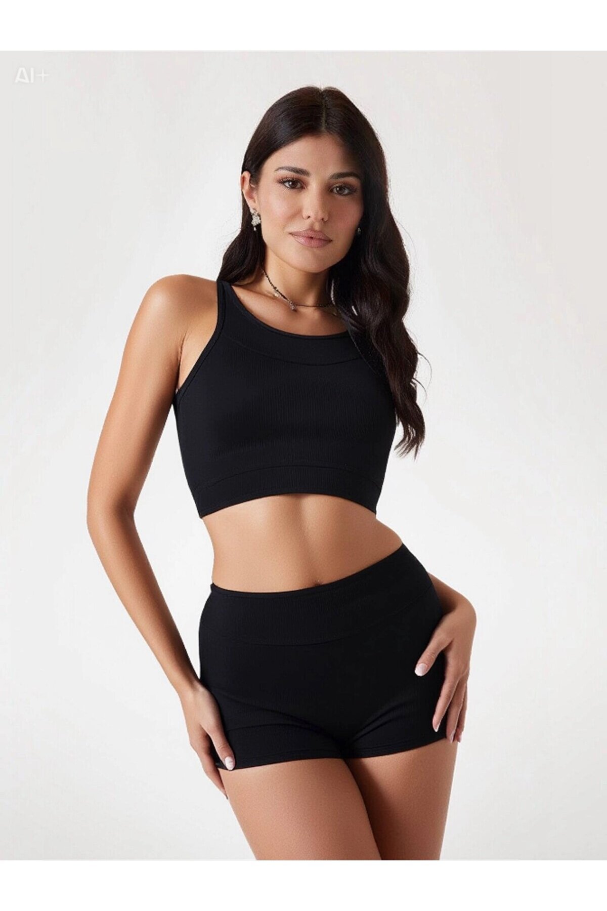 Kadın Siyah Şortlu Büstiyerli Parlak Kumaş Yüzücü Bikini Takım HZL23S-AR17541