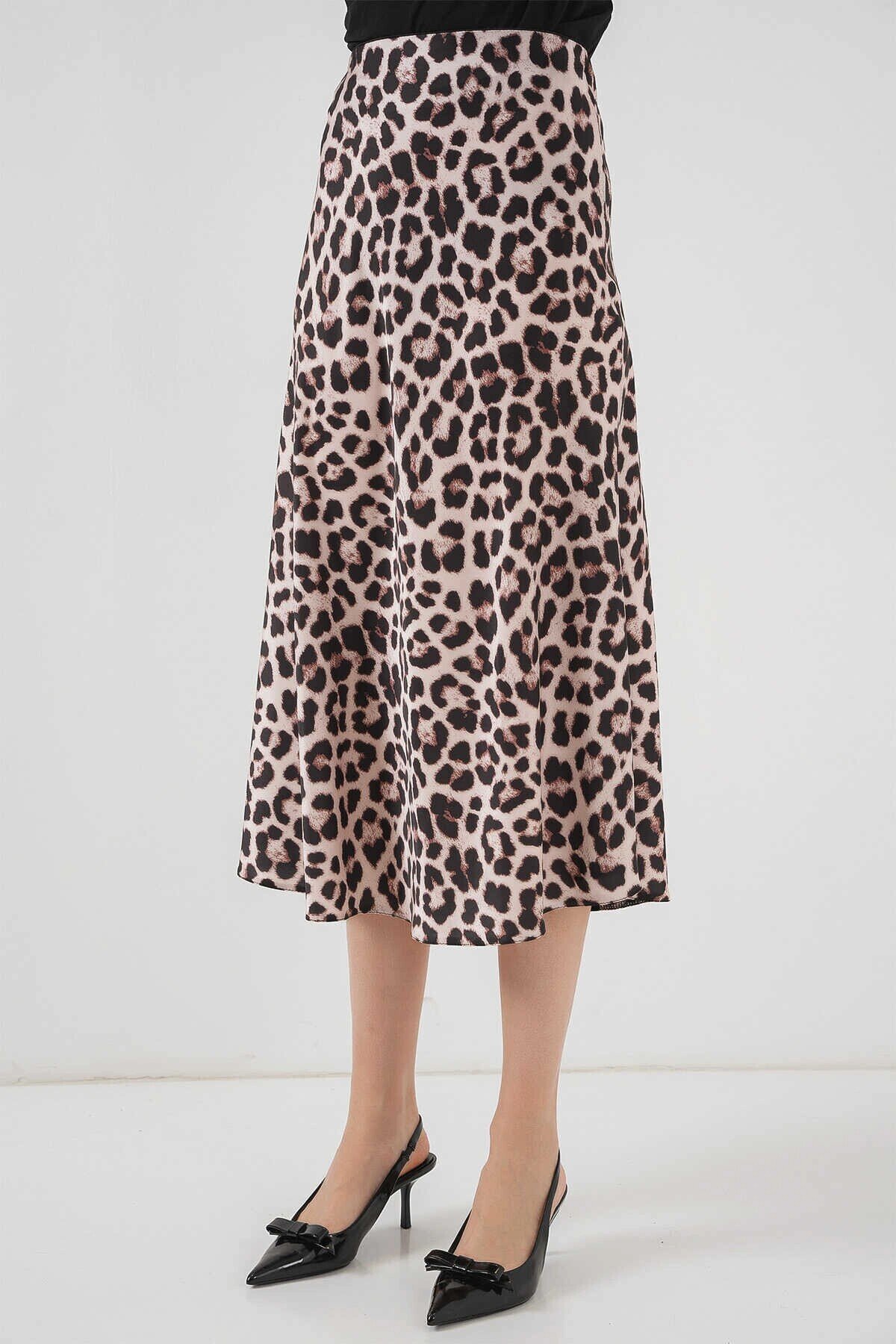 Kadın Vizon Leopar Desenli Saten Yüzeyli Beli Lastikli Midi Boy Etek Hzl23S-BD1101471