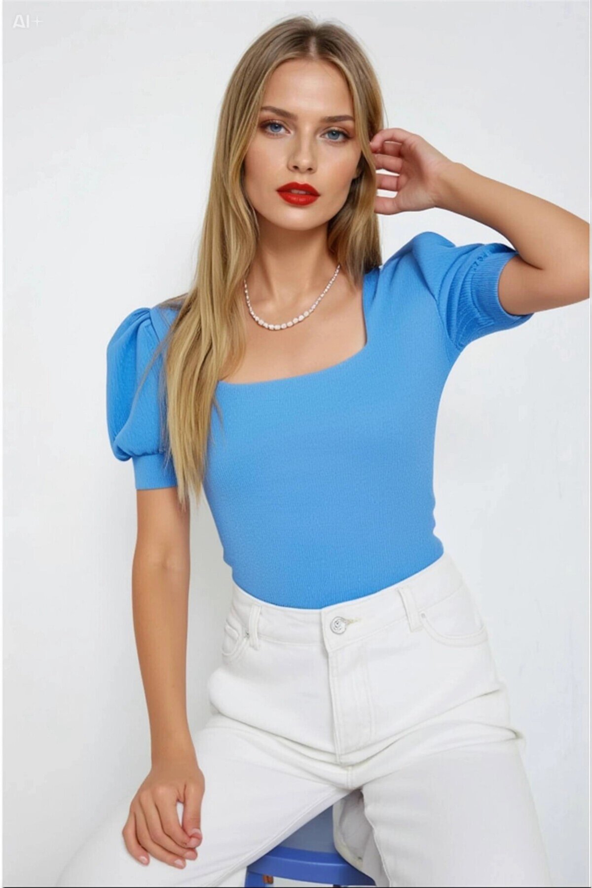 Kadın Yeni Mavi Kare Yaka Örme Bluz HZL22W-BD104091