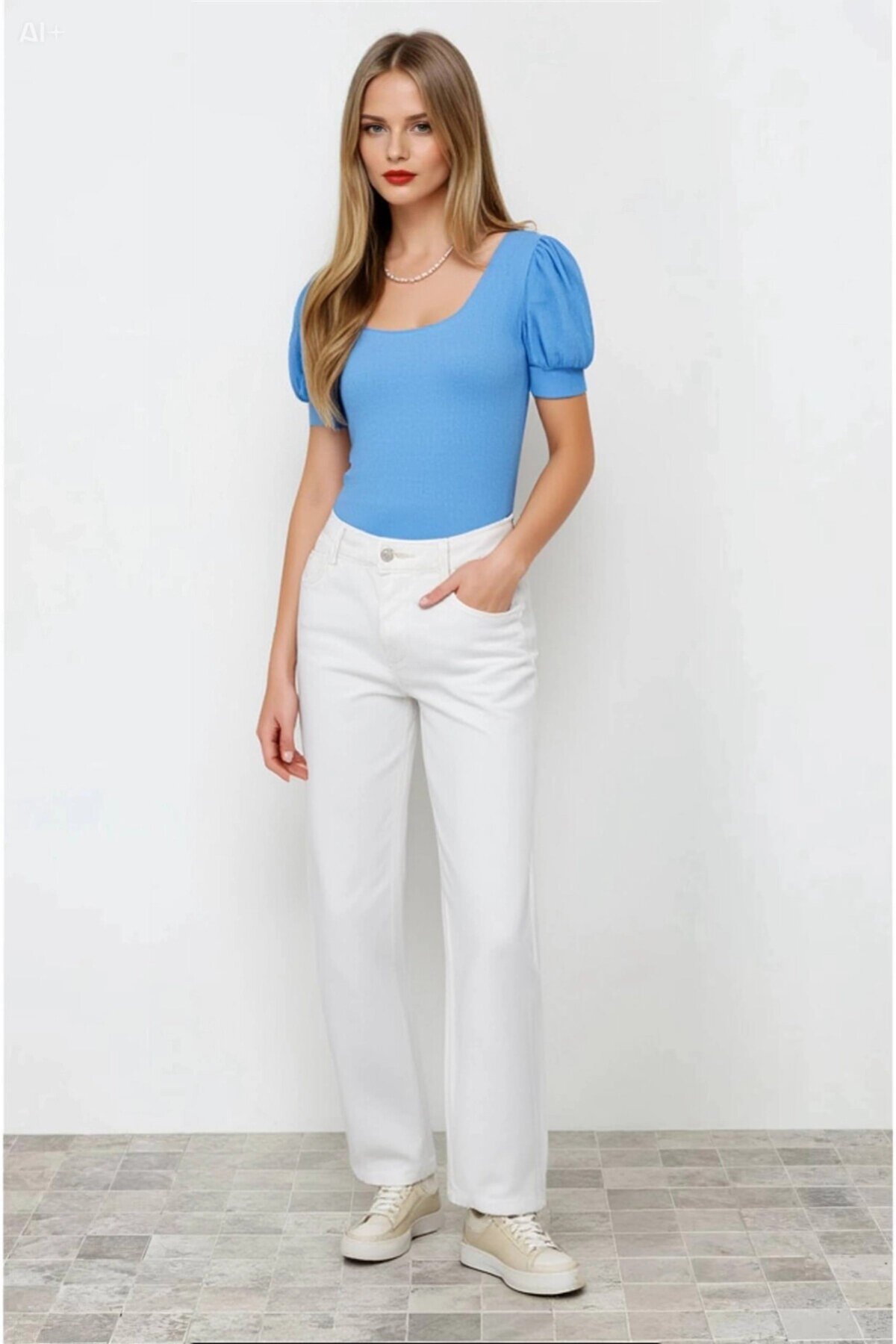 Kadın Yeni Mavi Kare Yaka Örme Bluz HZL22W-BD104091