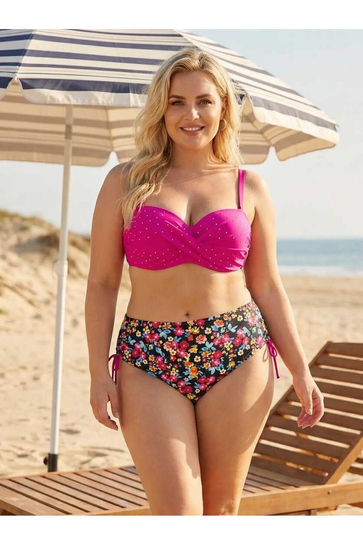 Kadın Fuşya Çiçek Desenli Taş İşlemeli Büyük Beden Astarlı Bikini Takım HZL25S-LC3312