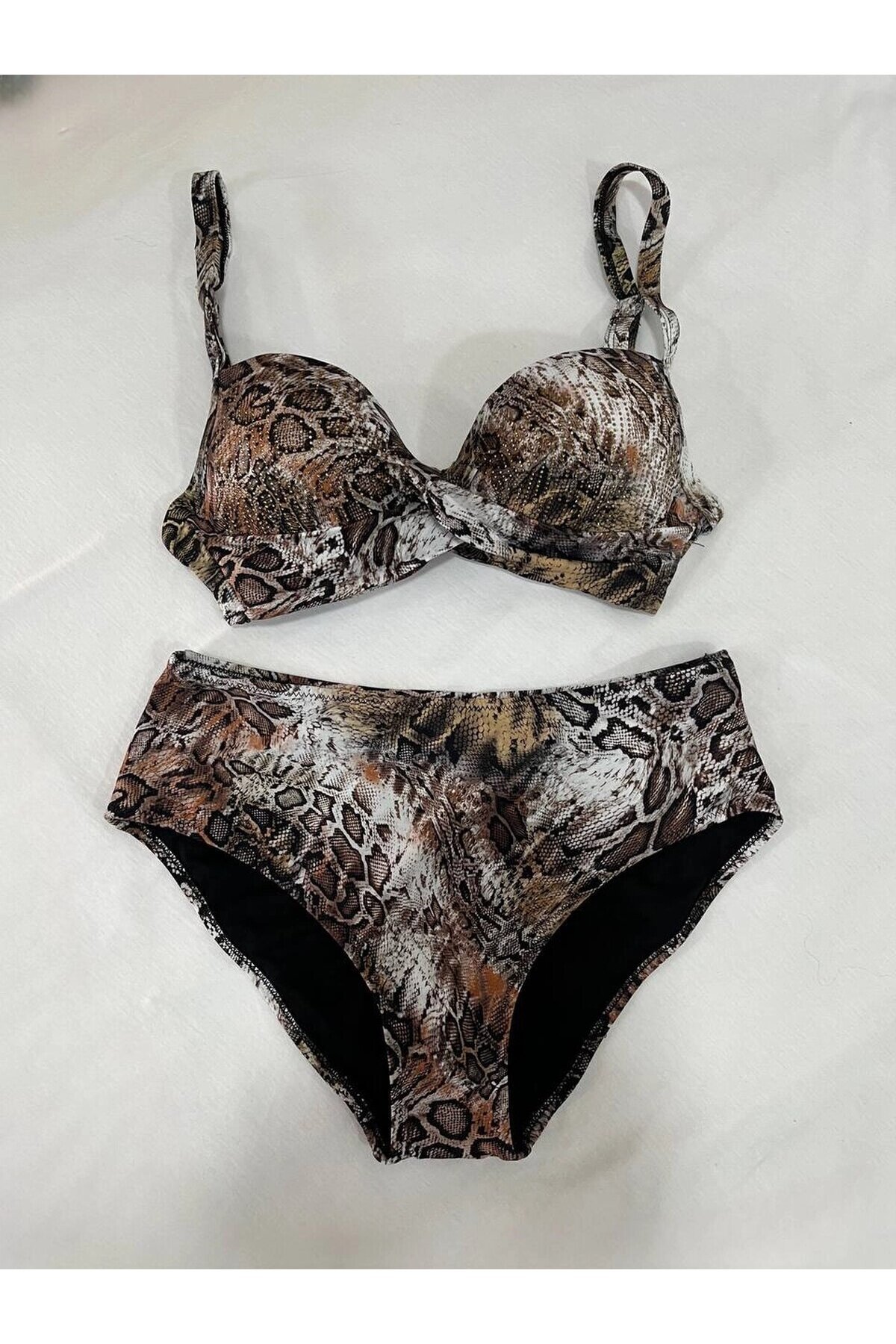 Kadın Kahverengi Leopar Desenli Astarlı Büyük Beden Bikini Takımı HZL25S-LC25006