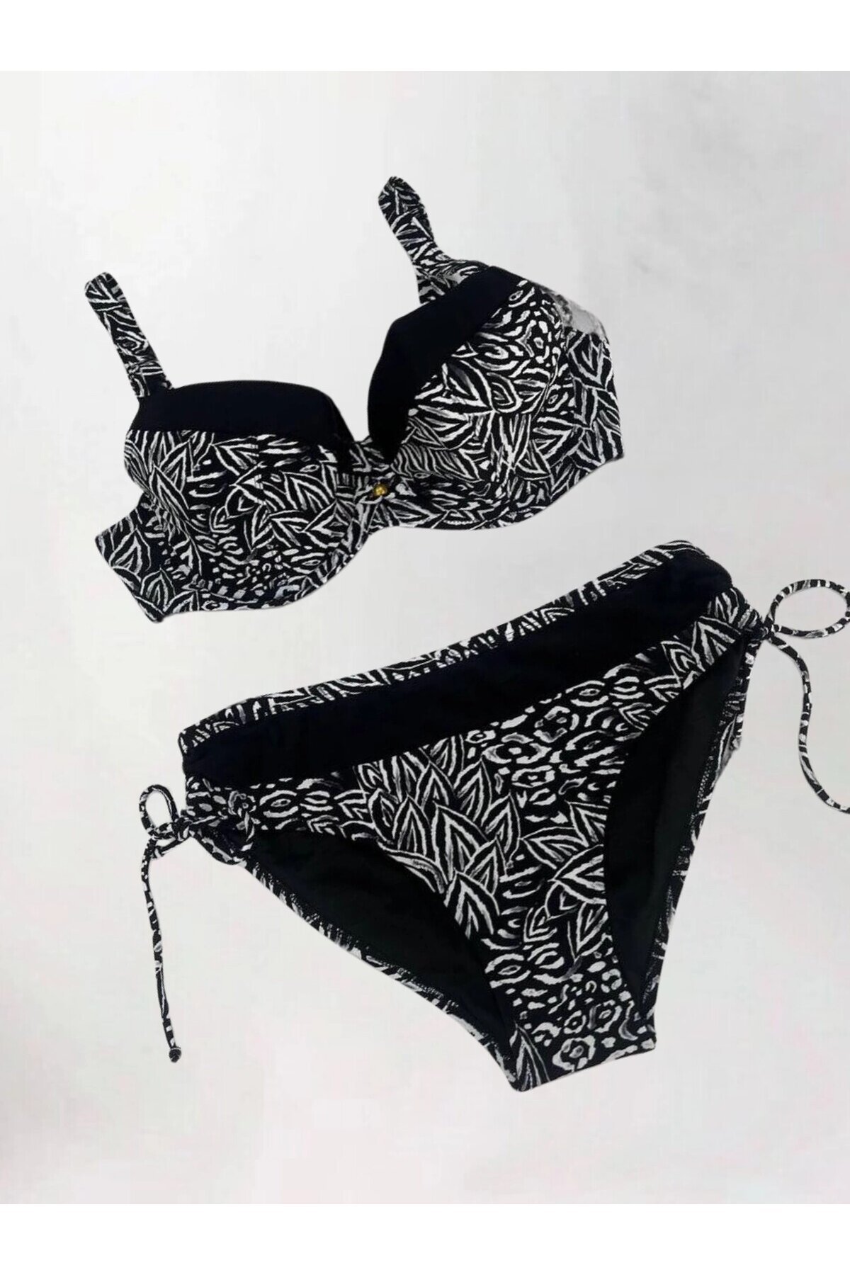 Kadın Siyah Beyaz Desenli Büyük Beden Astarlı Bikini Takım HZL25S-LC4006