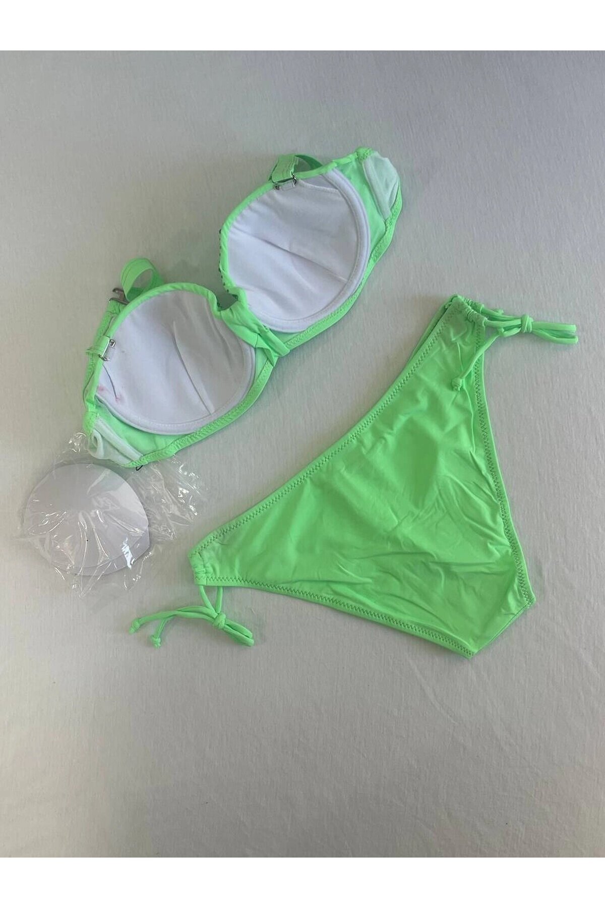 Kadın Yeşil Taş İşlemeli 3 Parça Bikini Takım HZL25S-LC3315