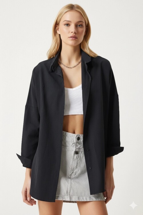 Kadın Siyah Oversize Uzun Basic Gömlek HZL22W-BD139001